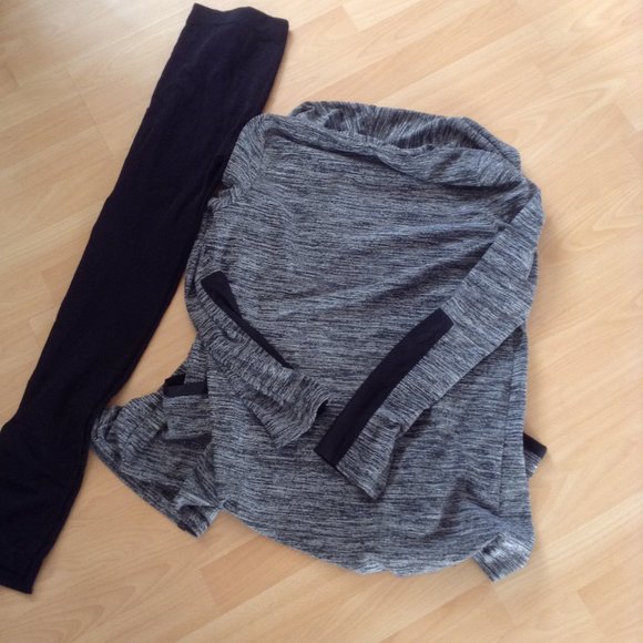 Sweater - Picture 2 of 4